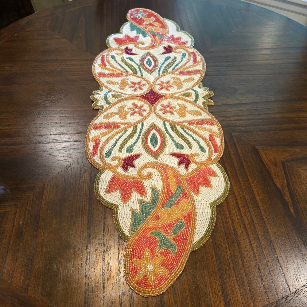 Beaded Paisley Table Runner Scalloped Floral Centerpiece fall autumn 36x13